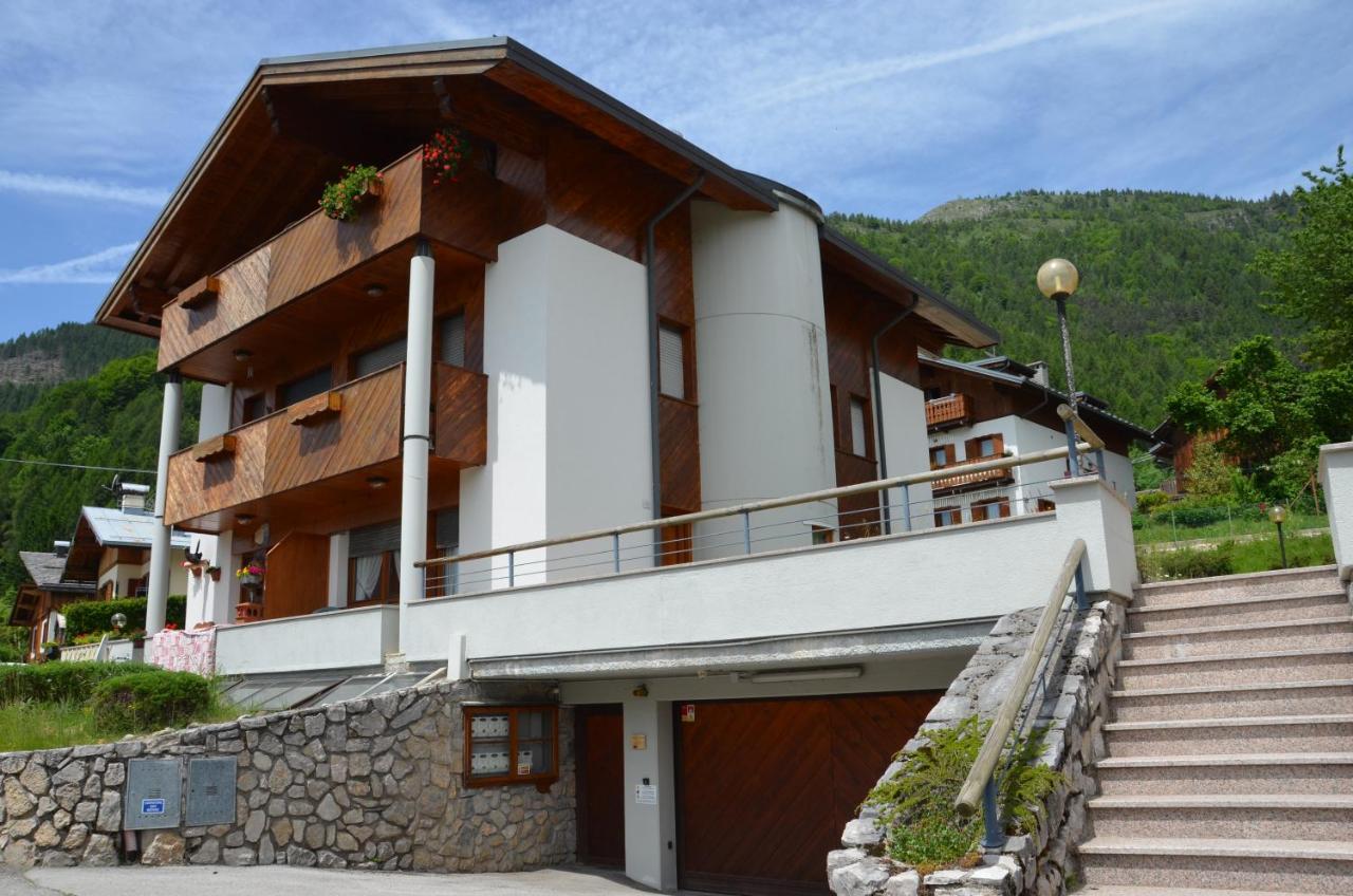 Appartamento Giada Pozzale Di Pieve Di Cadore Eksteriør billede